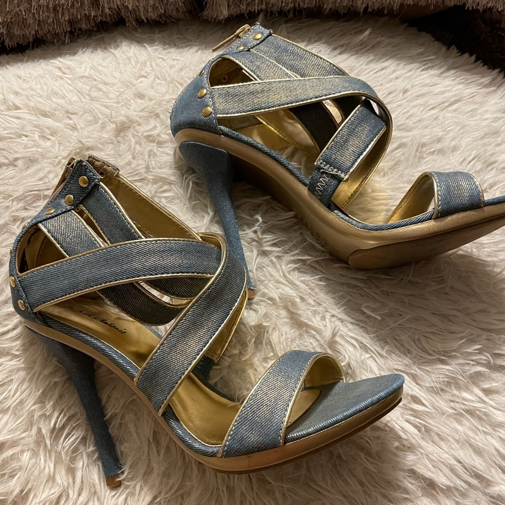 Sexy Michael Antonio stiletto’s